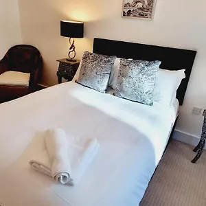 Apartment Luxury Waterside Canary Wharf, London