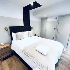  Aparthotel South Charming Ensuite Look Like Designer Großbritannien